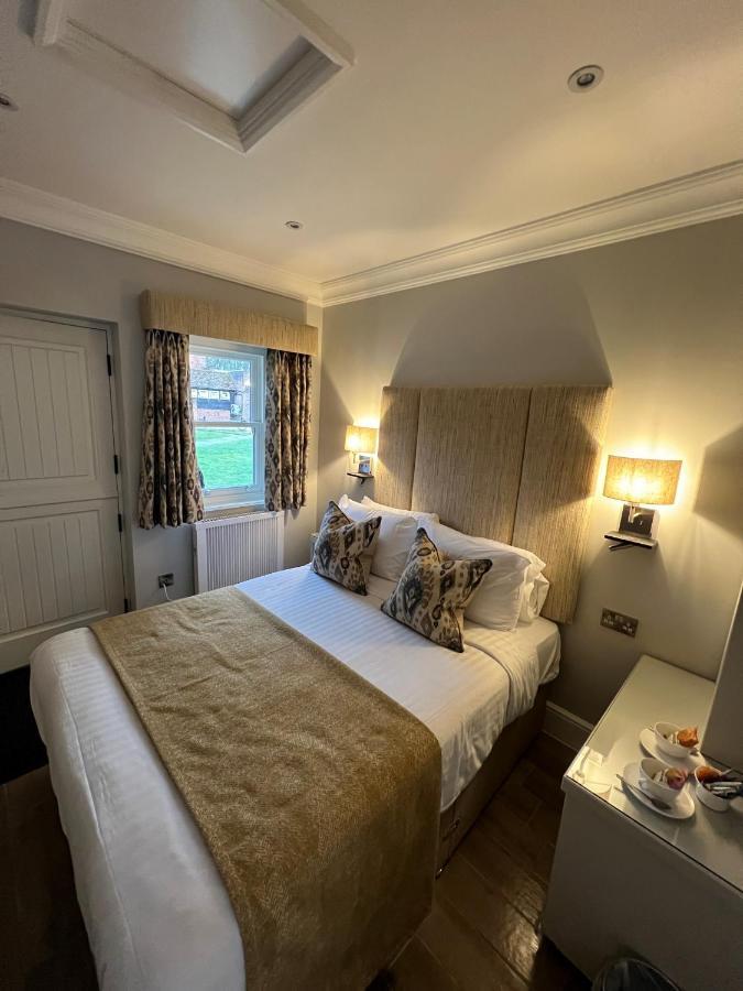 Mulberry House Guest House Ongar Eksteriør bilde