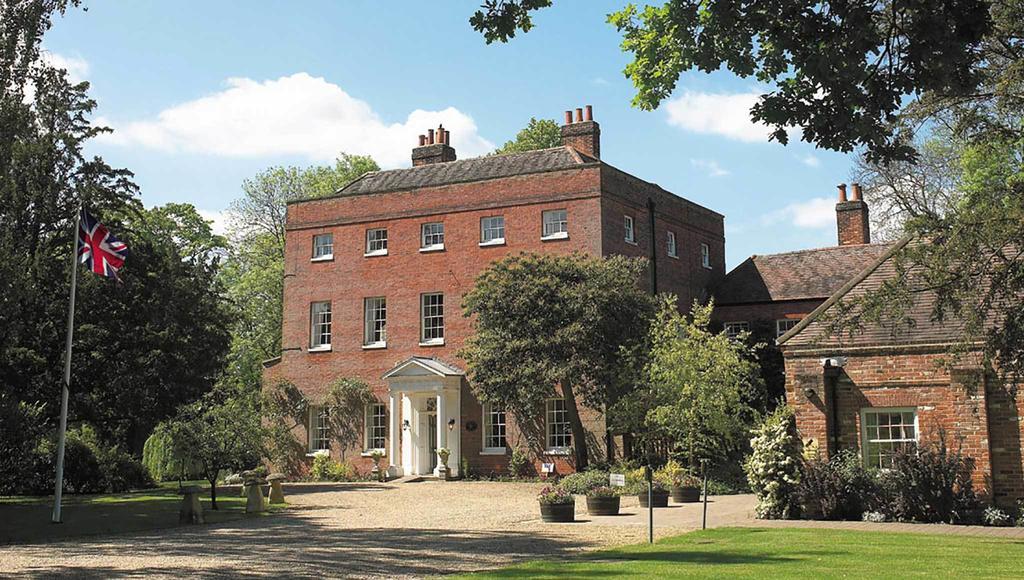 Mulberry House Guest House Ongar Eksteriør bilde